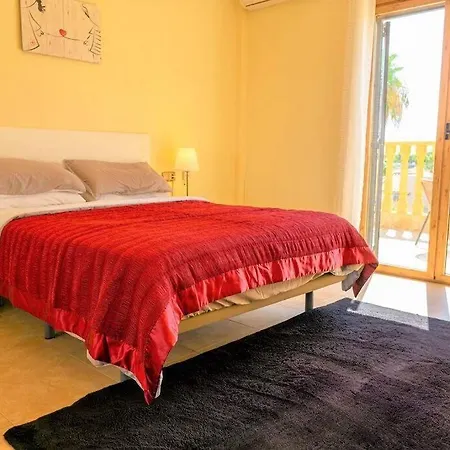 Rose - Beautiful Detached With Large Private Pool