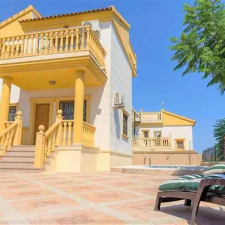 Rose - Beautiful Detached With Large Private Pool Villacosta